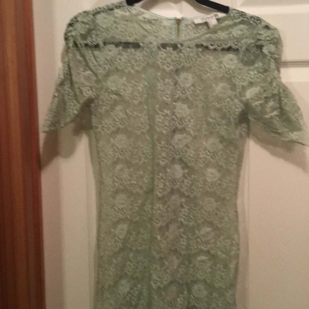 Forever 21 Summer lace dress